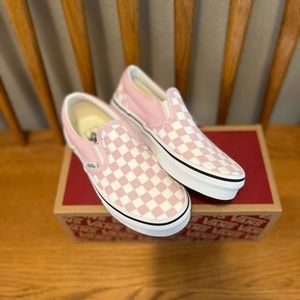 *NWT Kids Pink & White Checkered Vans